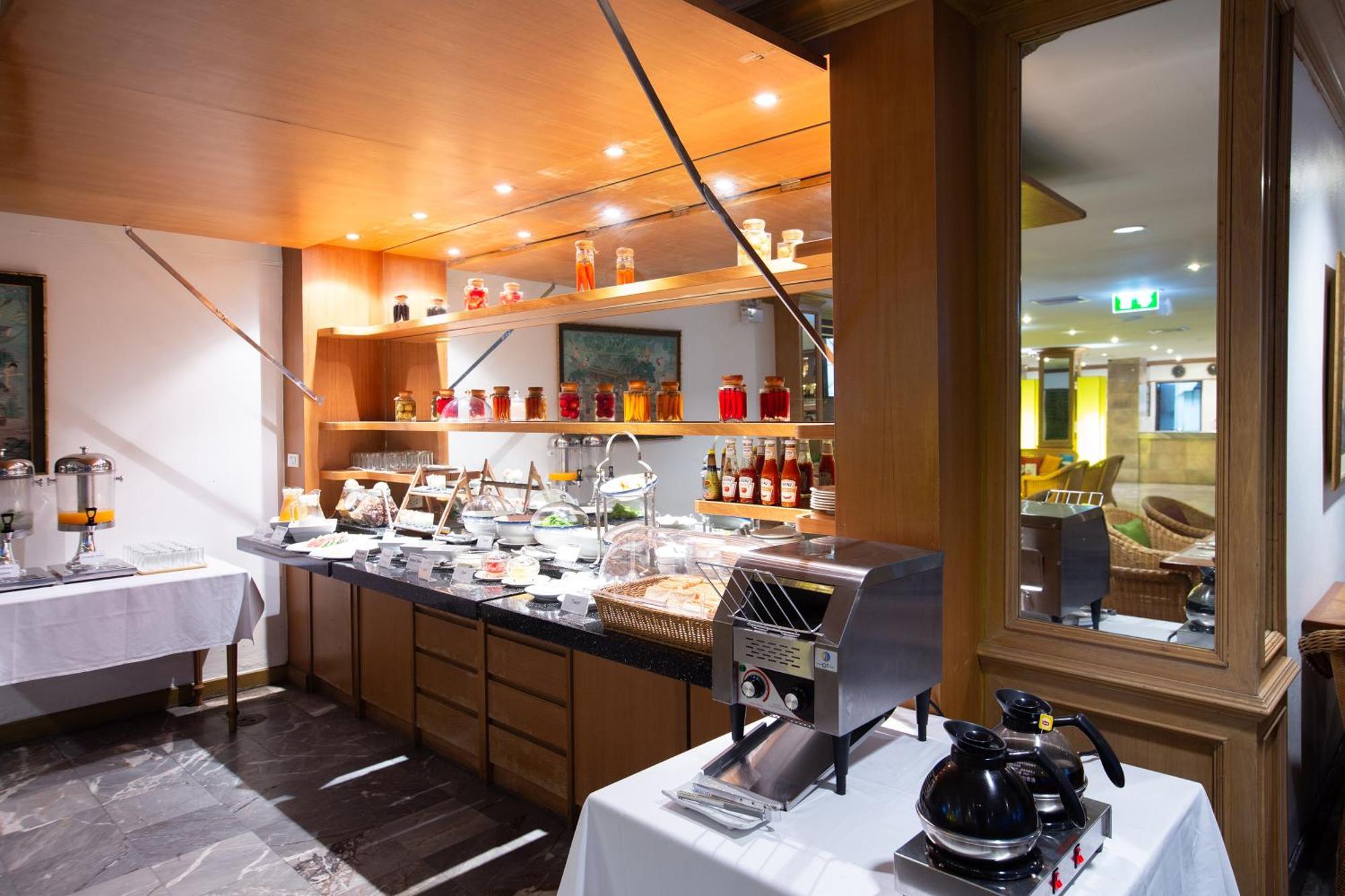 The Tarntawan Hotel Surawong Bangkok Dış mekan fotoğraf